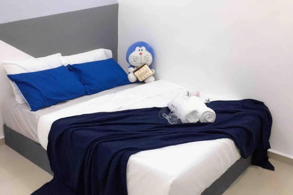 22Pax :Taman Pelangi Party House Nearby Midvelly Villa Johor Bahru Eksteriør bilde